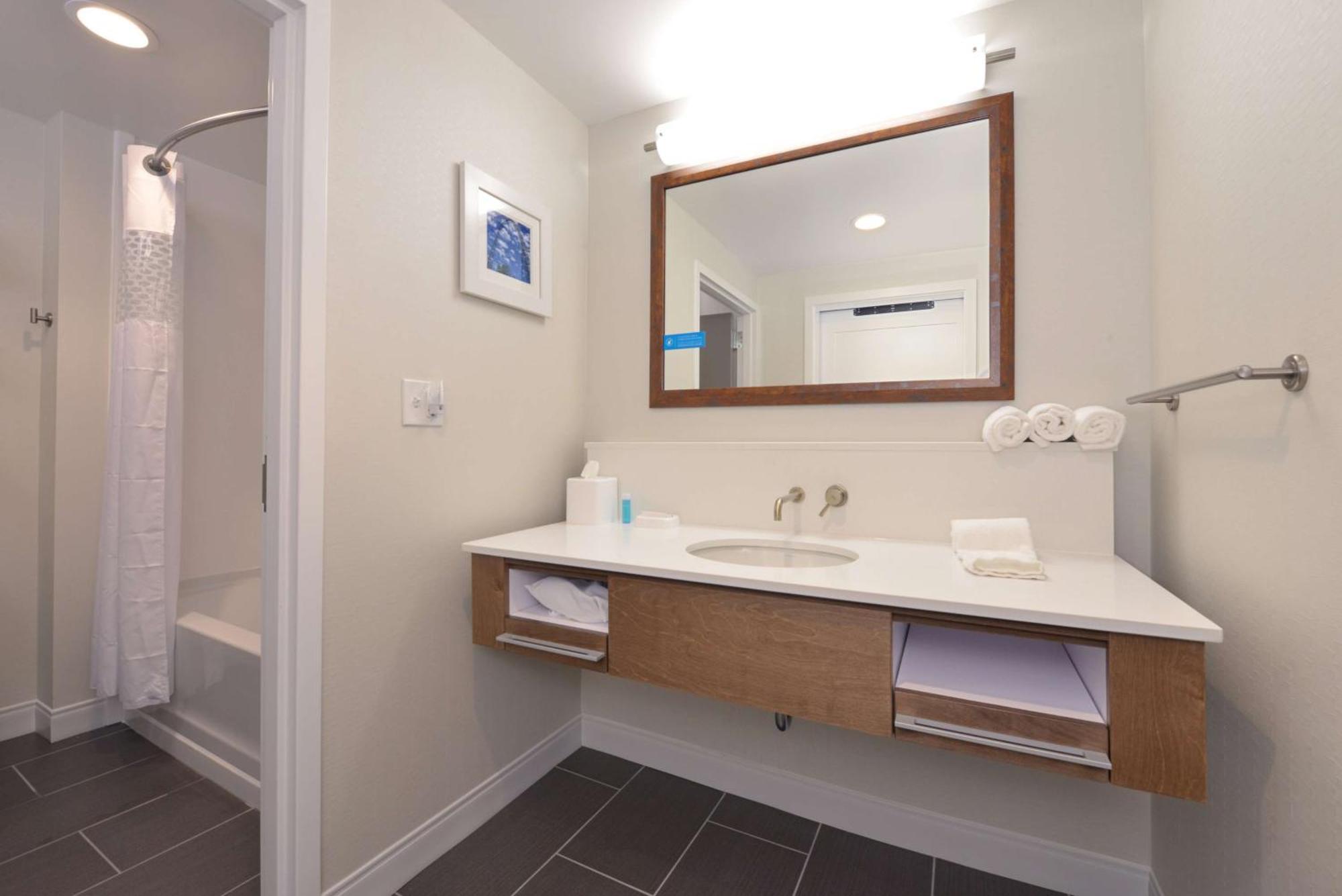 Hampton Inn & Suites Cincinnati-Mason, Ohio Экстерьер фото