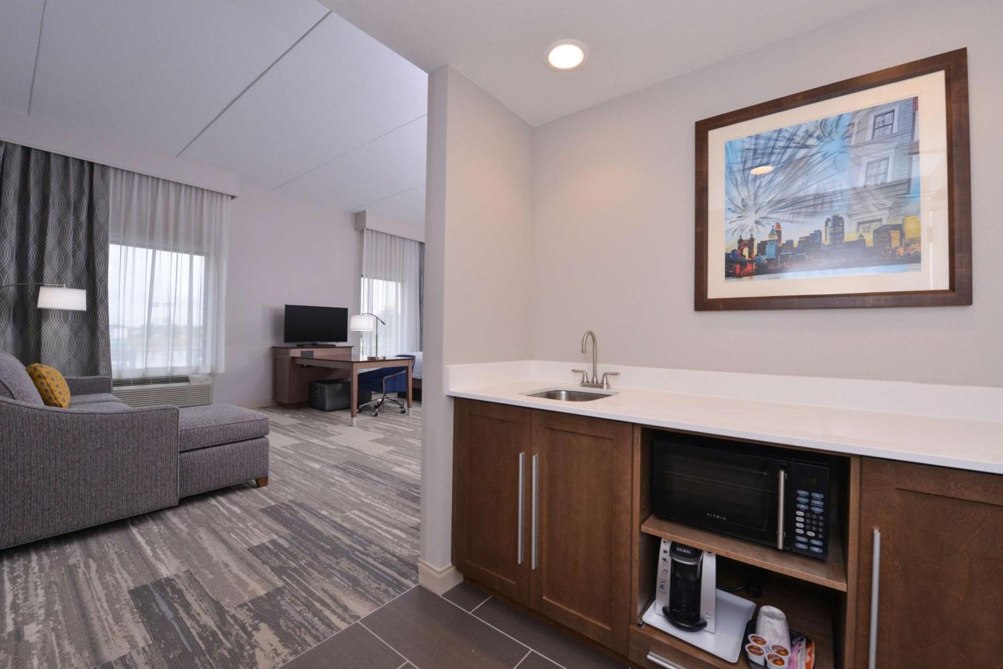 Hampton Inn & Suites Cincinnati-Mason, Ohio Экстерьер фото